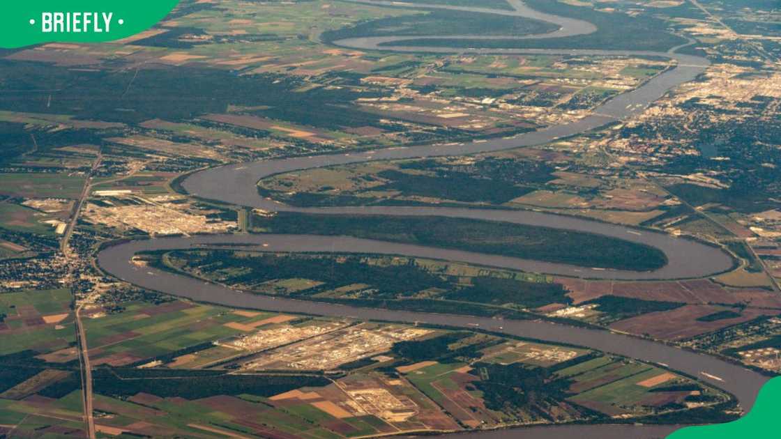 The Mississippi River The Mississippi River