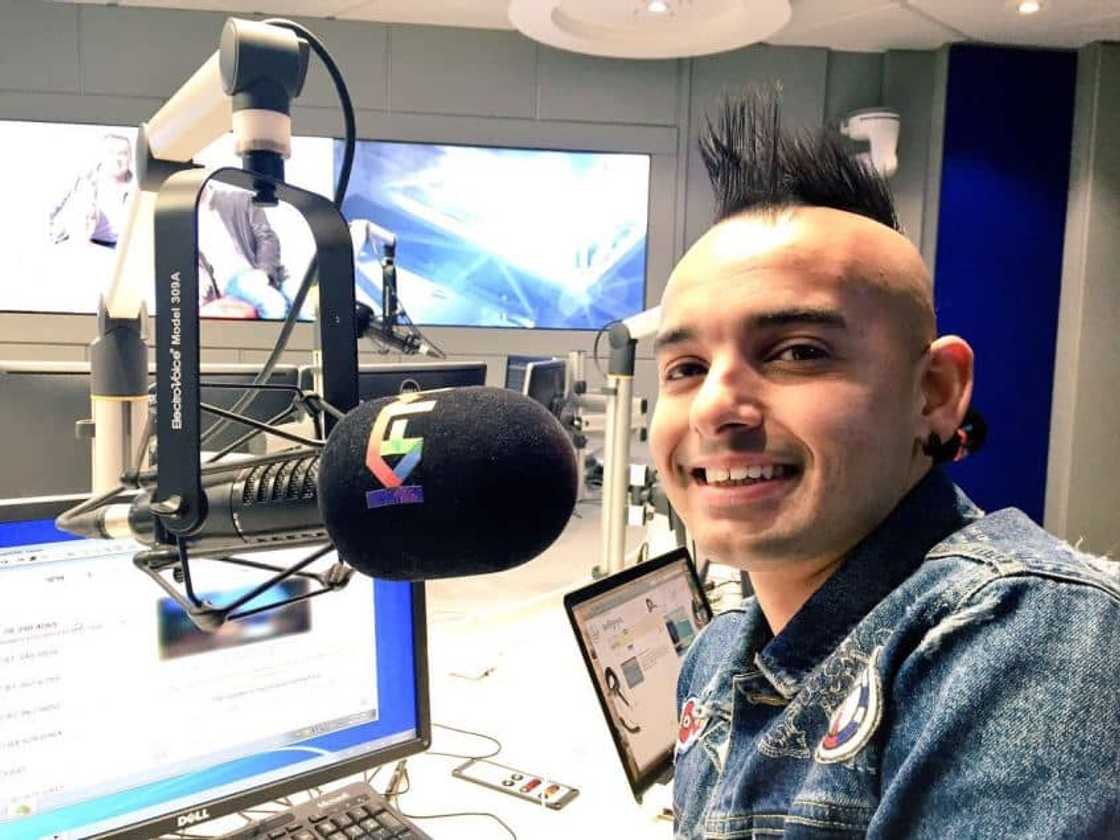 kfm radio station kfm radio station