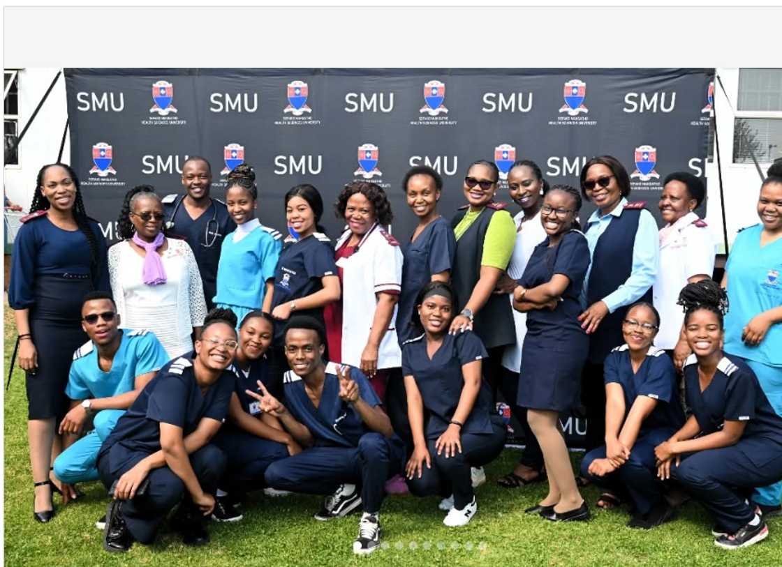 SMU students SMU students