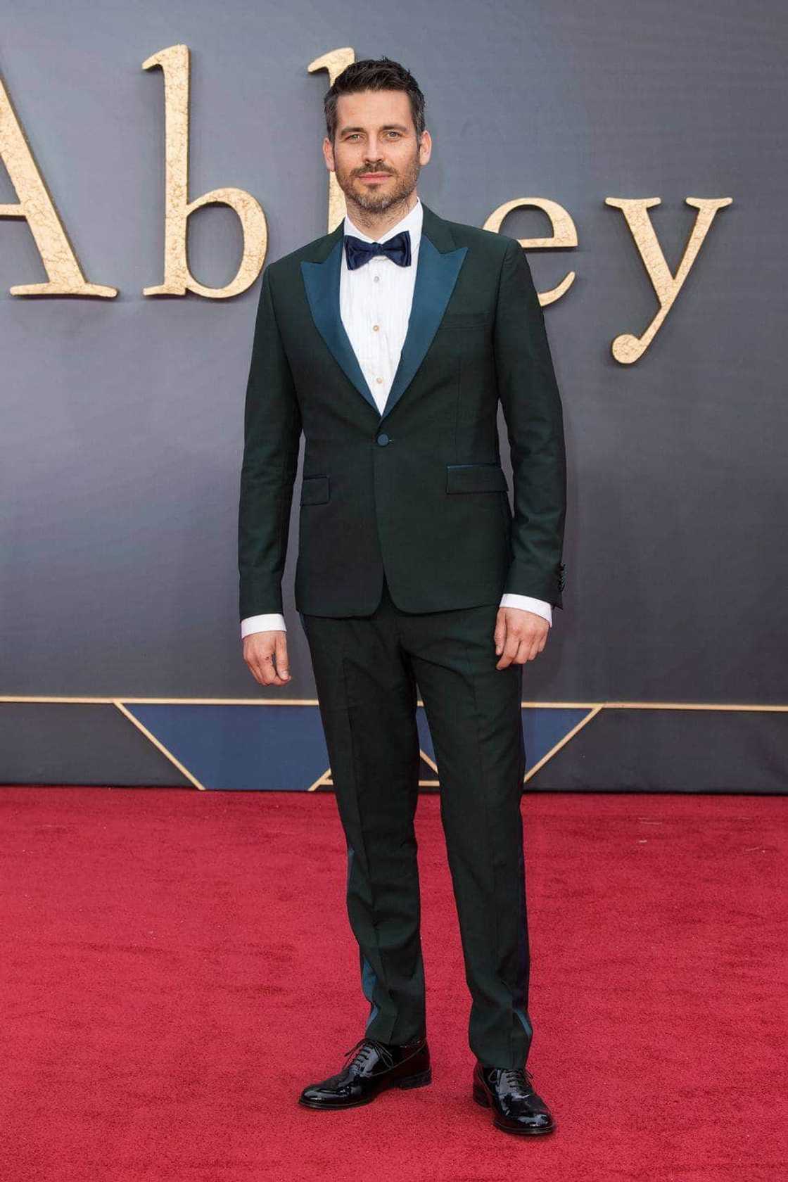 What happened to Robert James-Collier? What happened to Robert James-Collier?