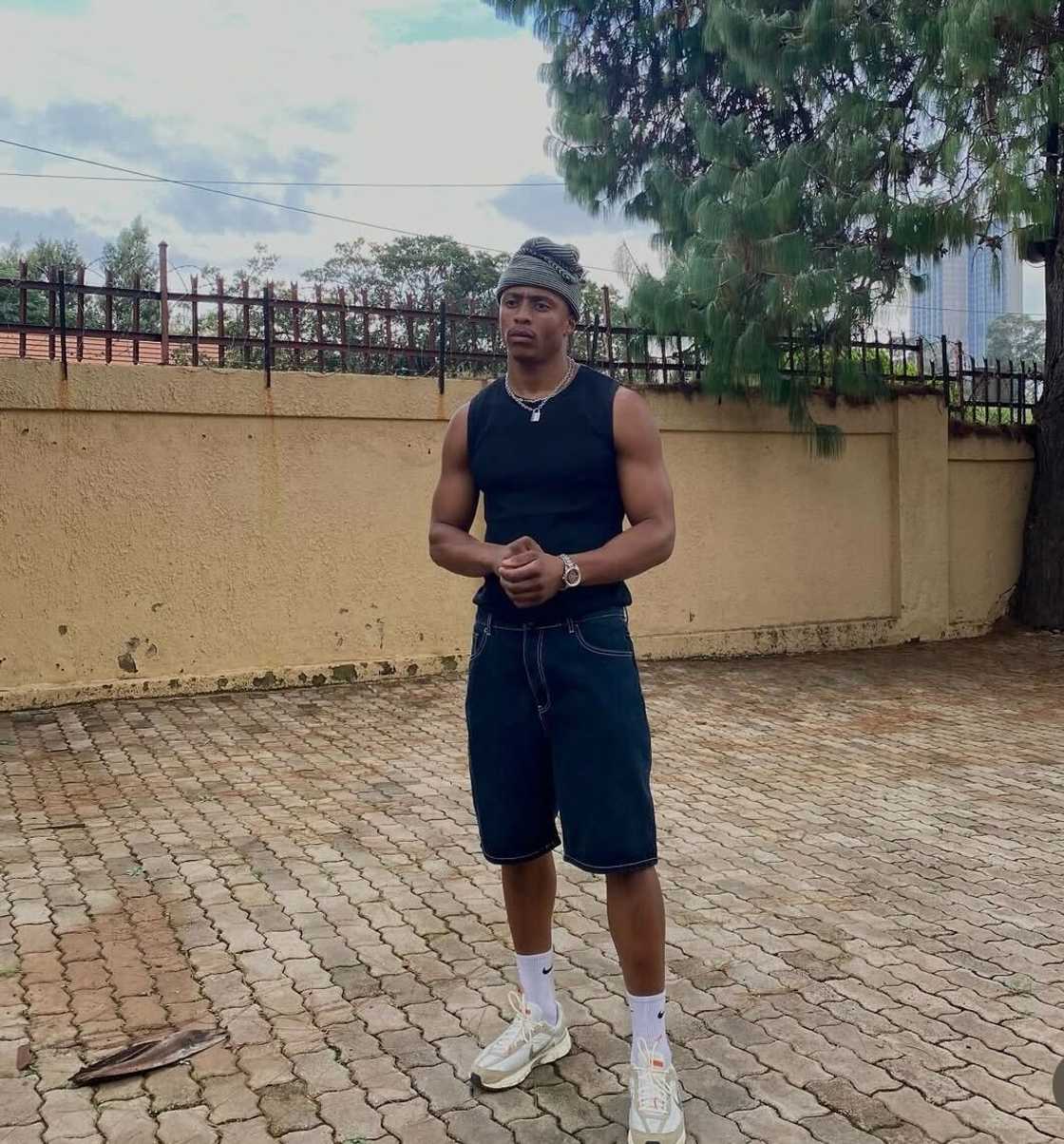 A young man in South Africa was taken aback by the R20,000 wedding ring, causing him to rethink his views on marriage. A young man in South Africa was taken aback by the R20,000 wedding ring, causing him to rethink his views on marriage.