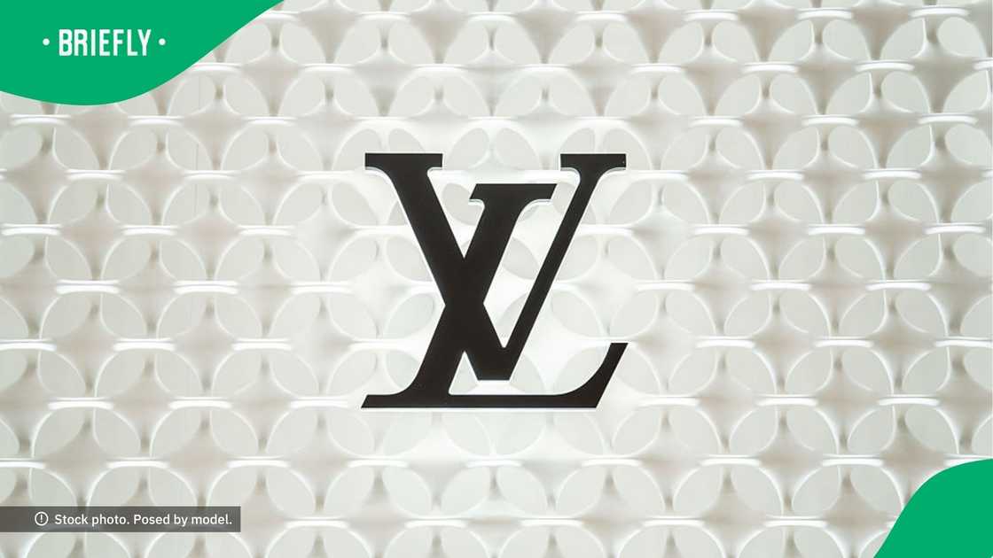 South Africans were amused after spotting a truck covered in Louis Vuitton branding, which instantly caught social media’s attention South Africans were amused after spotting a truck covered in Louis Vuitton branding, which instantly caught social media’s attention