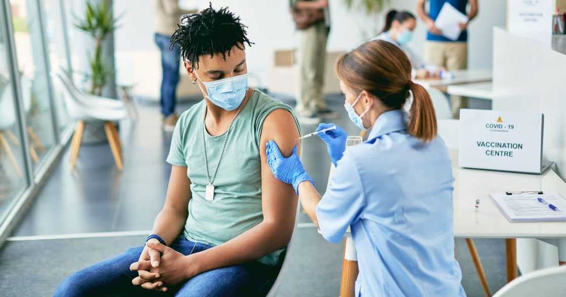 Covid-19 vaccine Covid-19 vaccine