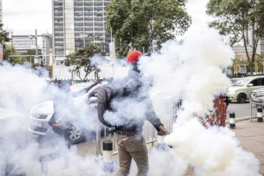 Kenya's police is often accused by rights groups of using excessive force and carrying out unlawful killings Kenya's police is often accused by rights groups of using excessive force and carrying out unlawful killings