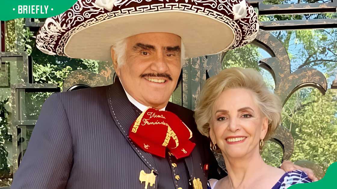 María del Refugio and Vicente Fernández