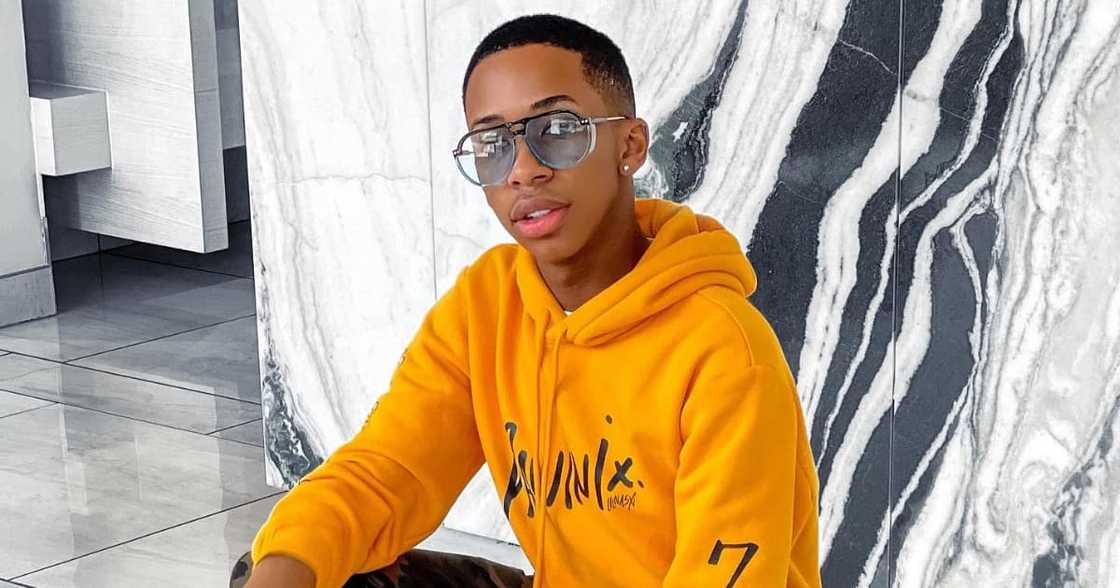 Lasizwe goes for dinner with another man, fans upset for Mr Smeg Lasizwe goes for dinner with another man, fans upset for Mr Smeg