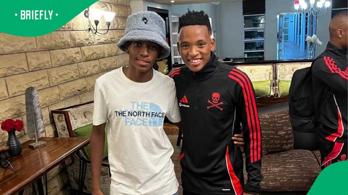 Rethabile Ramontoeli signs for Orlando Pirates on a two-year contract. Rethabile Ramontoeli signs for Orlando Pirates on a two-year contract.