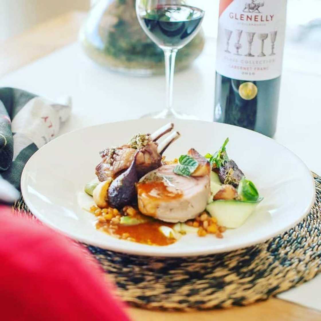 The best restaurants in Stellenbosch wine farms The best restaurants in Stellenbosch wine farms