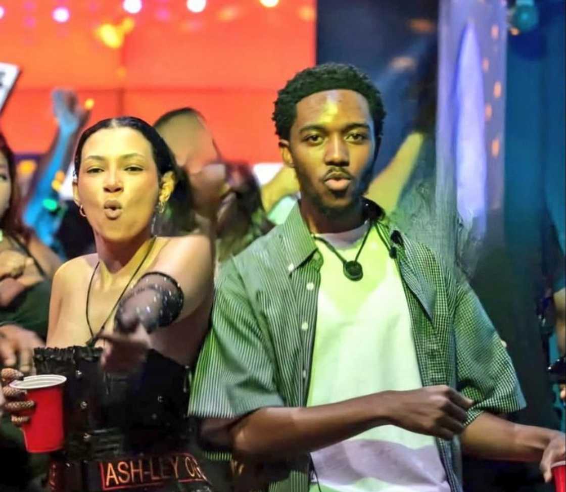 Sweet Guluva and Ashley Ogle became a couple on 'BBMzansi' Sweet Guluva and Ashley Ogle became a couple on 'BBMzansi'