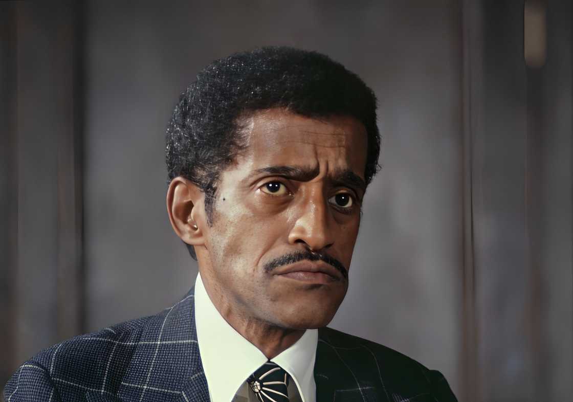 American singer and entertainer Sammy Davis Jr. during a 1978 press conference