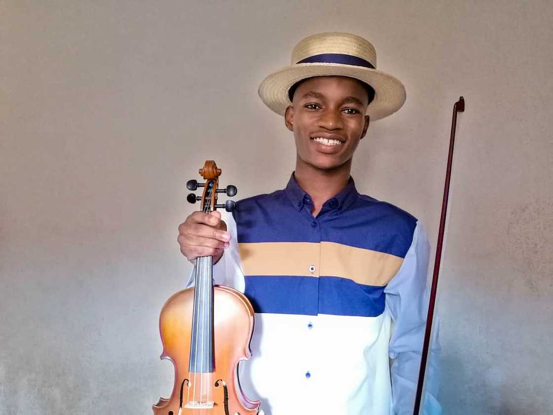 Meet the BSc Student Whose Violin Skills Made Him a Viral Sensation Meet the BSc Student Whose Violin Skills Made Him a Viral Sensation