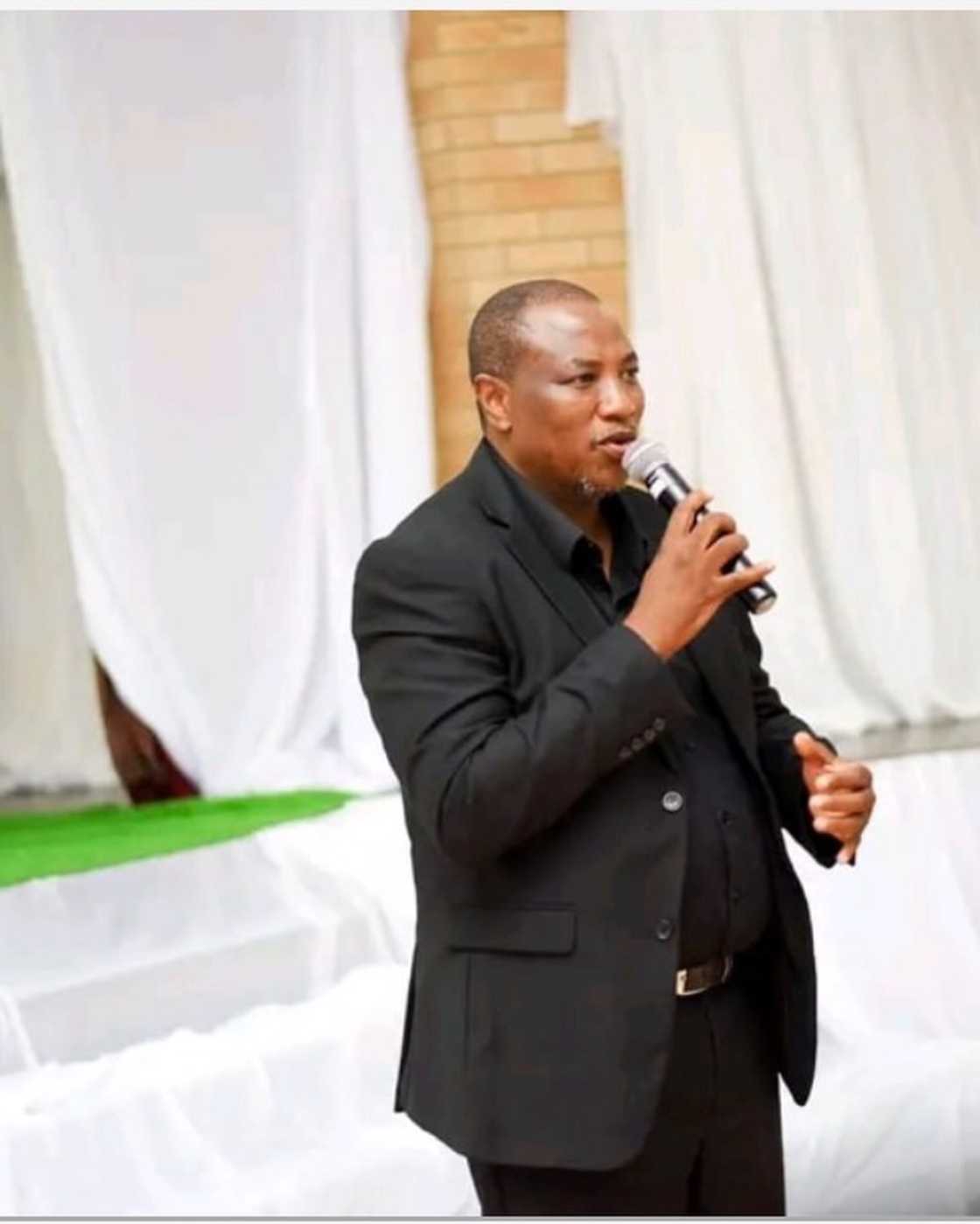 Musa Mseleku takes on pastor duties as he officiates wedding during Married at First Sight
