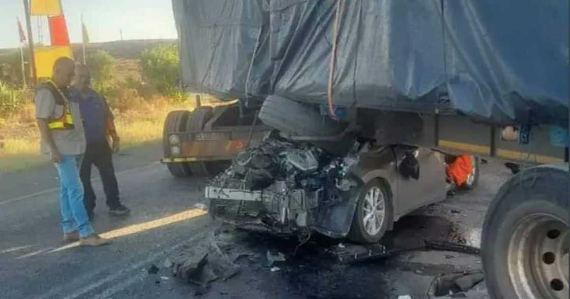 Accident kills 5 in the Western Cape