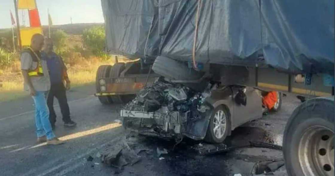 Accident kills 5 in the Western Cape Accident kills 5 in the Western Cape