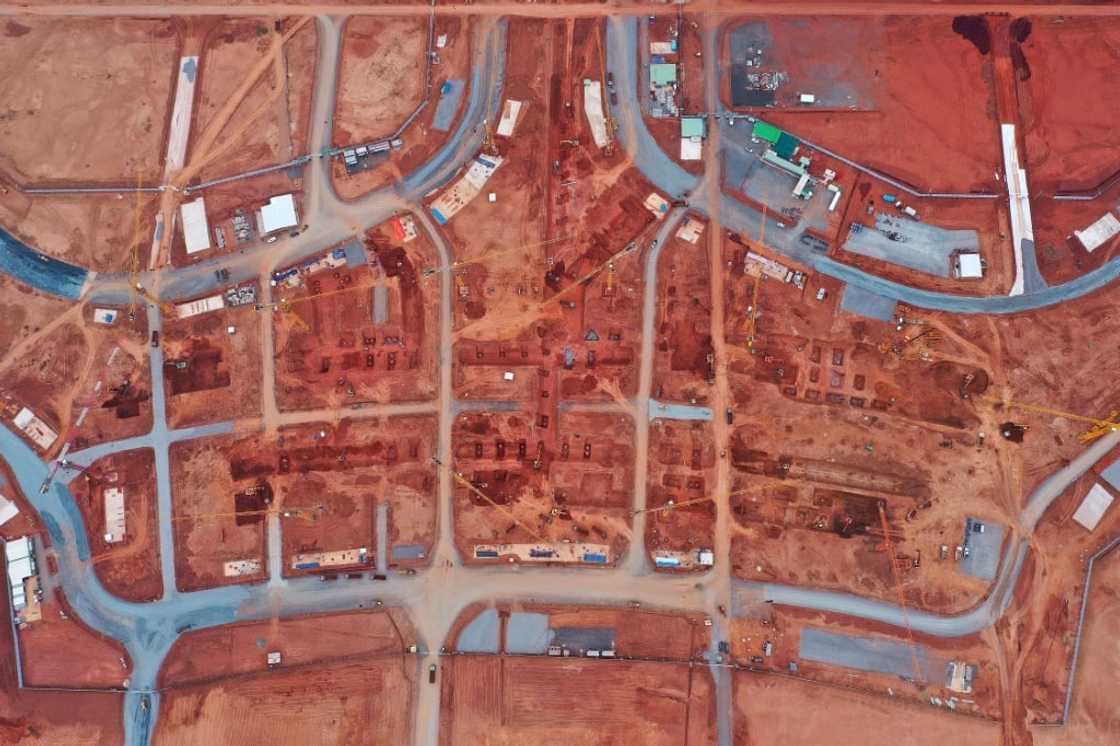 Work on the new $15 billion Long Thanh airport in Vietnam's Dong Nai province has blanketed nearby neighbourhoods in thick dust