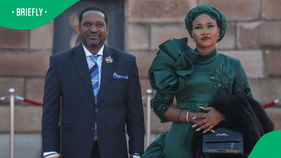 Misuzulu allegedly called off his wedding with Nomzamo Myeni because of the relationship she had with Prince Simphiwe Misuzulu allegedly called off his wedding with Nomzamo Myeni because of the relationship she had with Prince Simphiwe