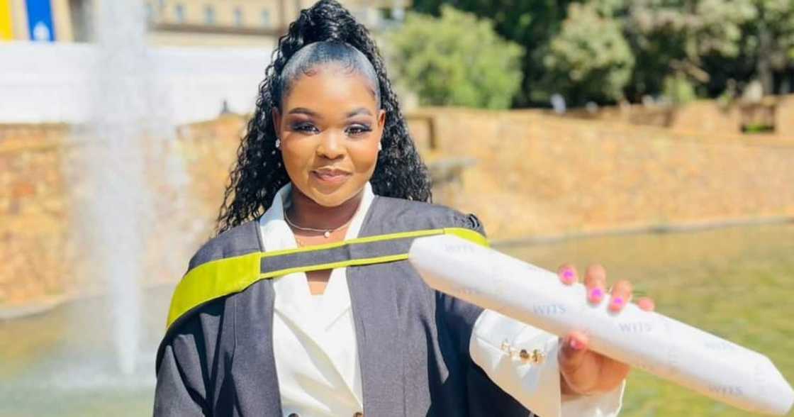 The Johannesburg woman with an accounting degree from wits The Johannesburg woman with an accounting degree from wits