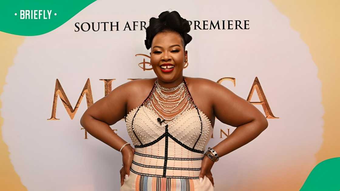 Anele Mdoda shows off her cooking skills