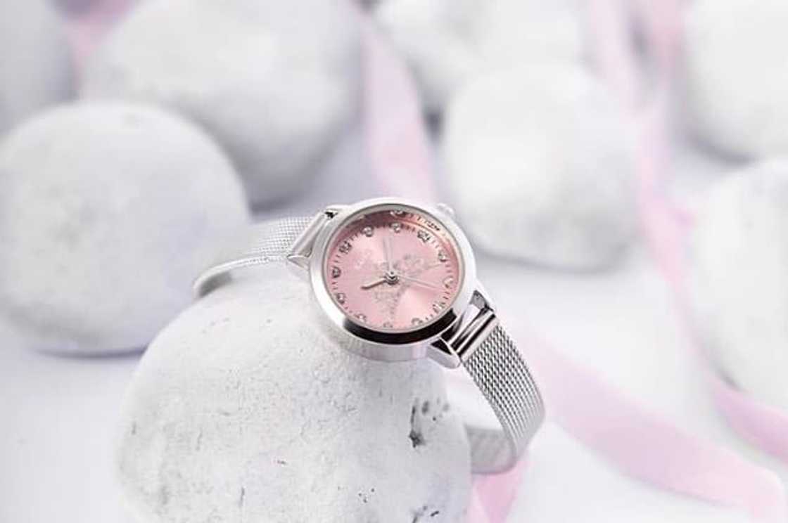 Customized fashion watches Customized fashion watches