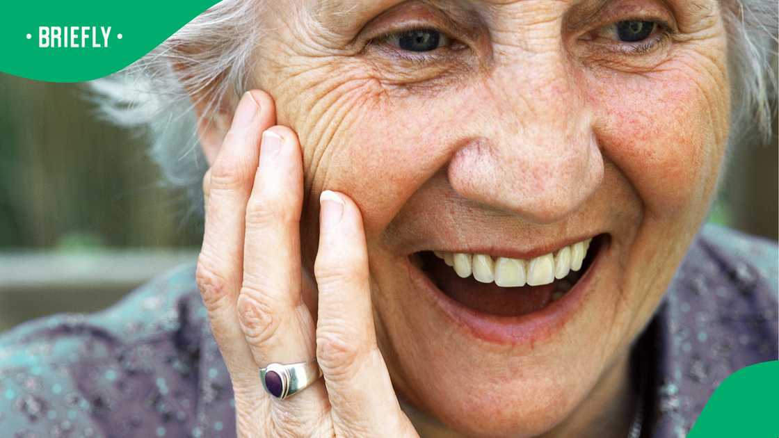 Joburg Zoo announces free entry for pensioners, giving older residents a chance to visit Joburg Zoo announces free entry for pensioners, giving older residents a chance to visit