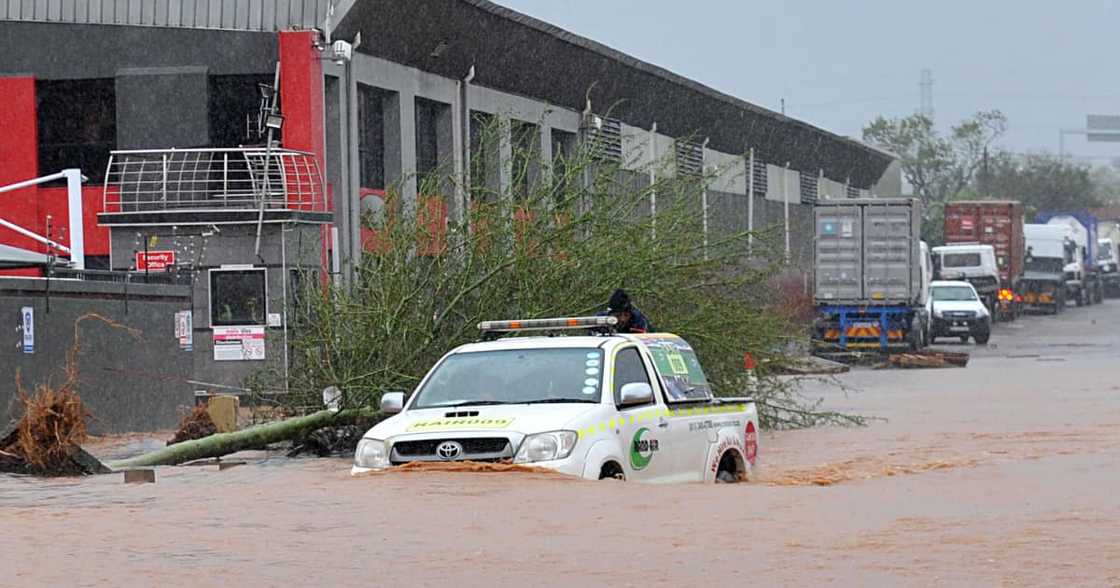 Motorists Warned to Exercise Caution Due to Flooding Amid Heavy Rains in Gauteng