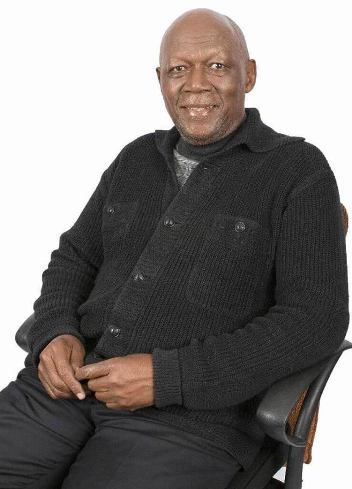 Mfundi Vundla biography: age, daughter, wife, Instagram, and contact ...