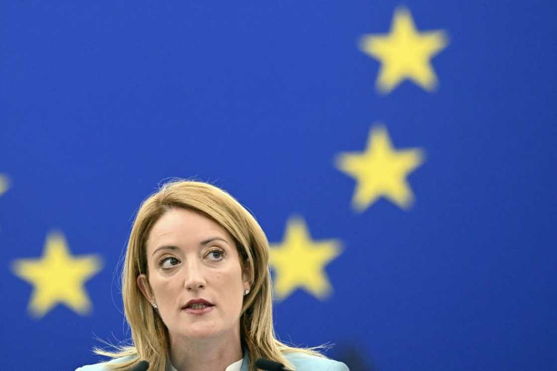 Speaker Metsola said the Ukrainians "need weapons that they can fight with in order to regain their territory, and that means, for example, Leopard II tanks" Speaker Metsola said the Ukrainians "need weapons that they can fight with in order to regain their territory, and that means, for example, Leopard II tanks"