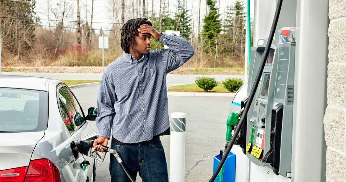DA proposes new bill remove fuel levy reduce petrol price DA proposes new bill remove fuel levy reduce petrol price