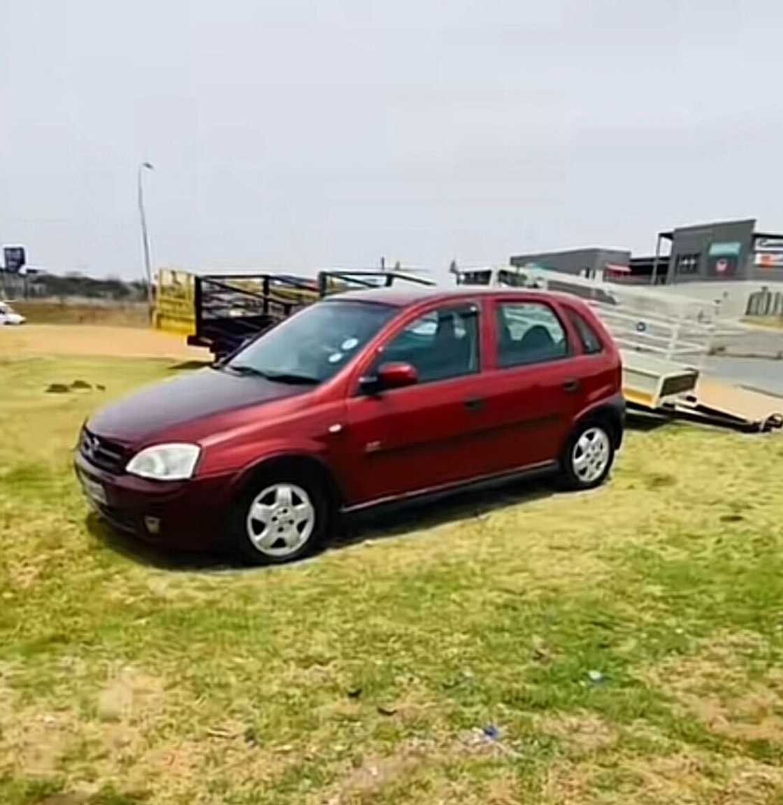 A young man revealed how he lent his car to his friend, which left him full of regrets. A young man revealed how he lent his car to his friend, which left him full of regrets.