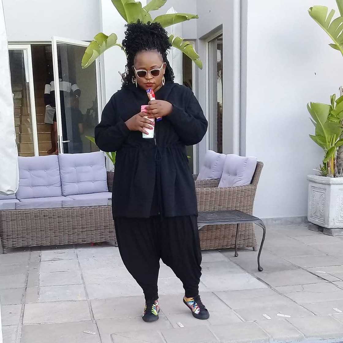 indlovukazi qiniselamp3 download indlovukazi qiniselamp3 download