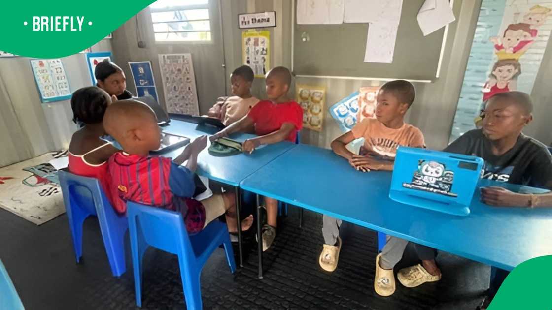 Her initiative helps young beginners build confidence while learning to create animations, stories, and interactive projects