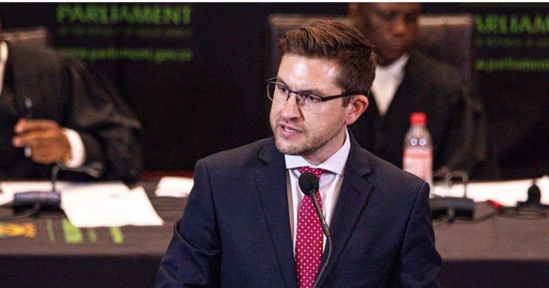 DA's Governance in Turmoil DA's Governance in Turmoil