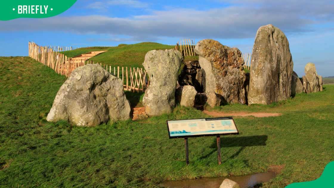 List of ancient buildings List of ancient buildings