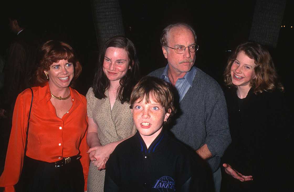 Janelle Lacey and actor Richard Dreyfuss with the latter's children, Emily, Harry, and Benjamin.