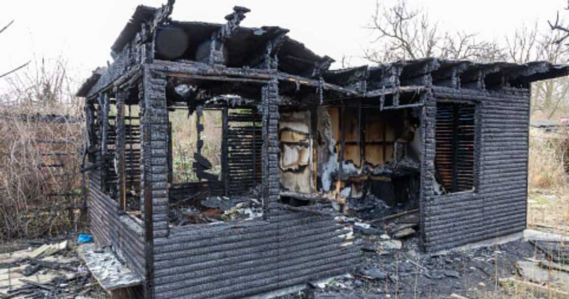 Western Cape mother burns sons to death