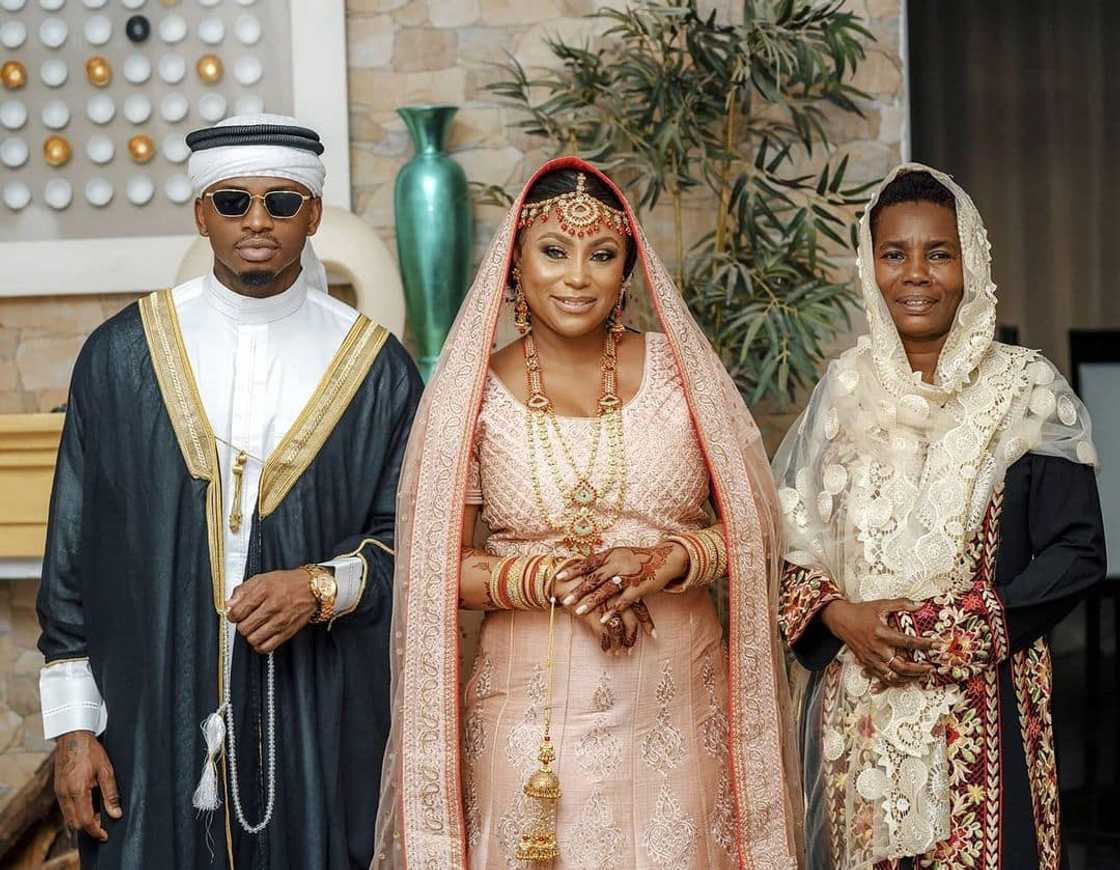 Diamond Platnumz's family Diamond Platnumz's family