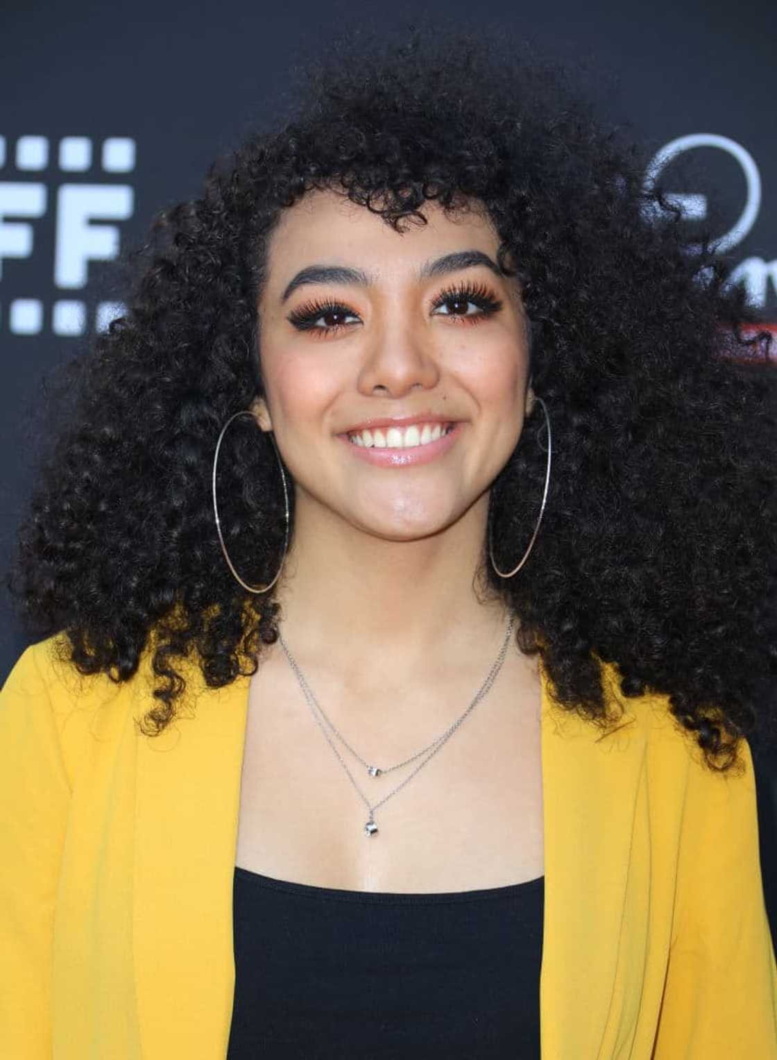 Betty in New York Telemundo cast Betty in New York Telemundo cast