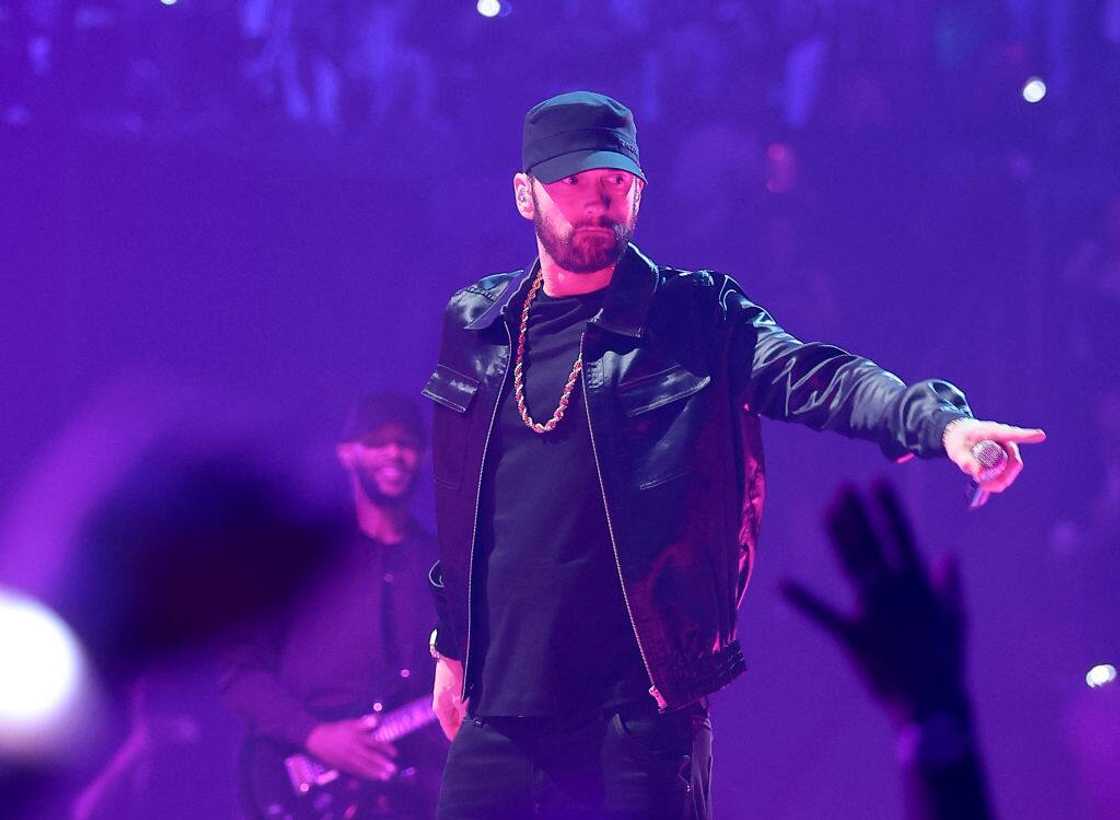 Eminem onstage at an MTV VMAs Eminem onstage at an MTV VMAs