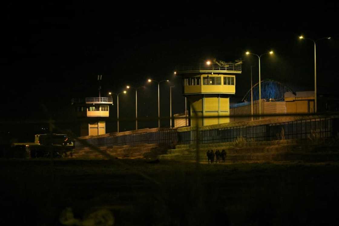 Military and police tactical units worked to regain control of the prison, the agency that manages the facility said Military and police tactical units worked to regain control of the prison, the agency that manages the facility said