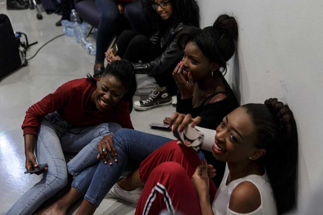 Mzansi was left laughing by breakup stories online Mzansi was left laughing by breakup stories online