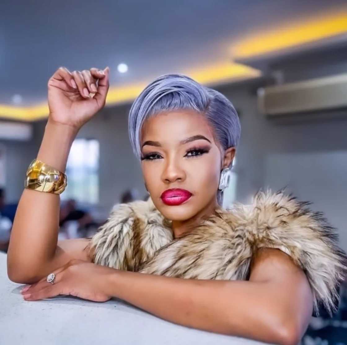 Zandie Khumalo will be releasing her EP. Zandie Khumalo will be releasing her EP.