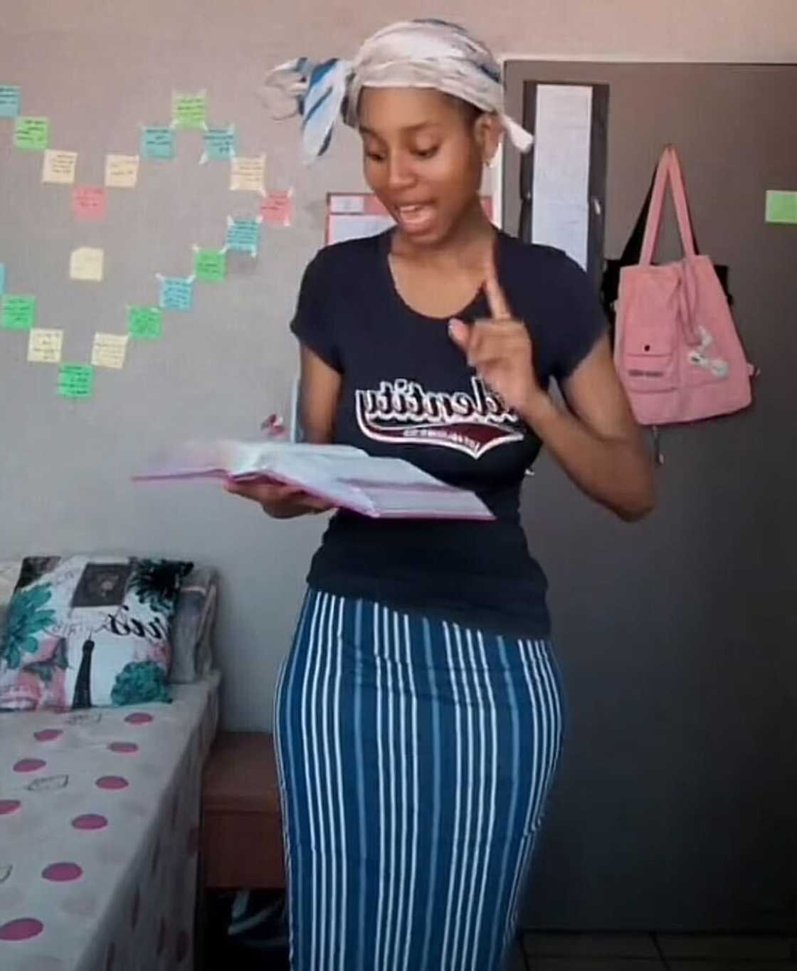 A student in South Africa showcased a cheeky exam rule that sparked laughter on social media.