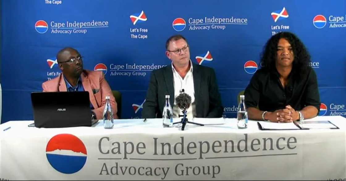Cape independence advocacy group, issues apology, racist tweet, SA reacts Cape independence advocacy group, issues apology, racist tweet, SA reacts