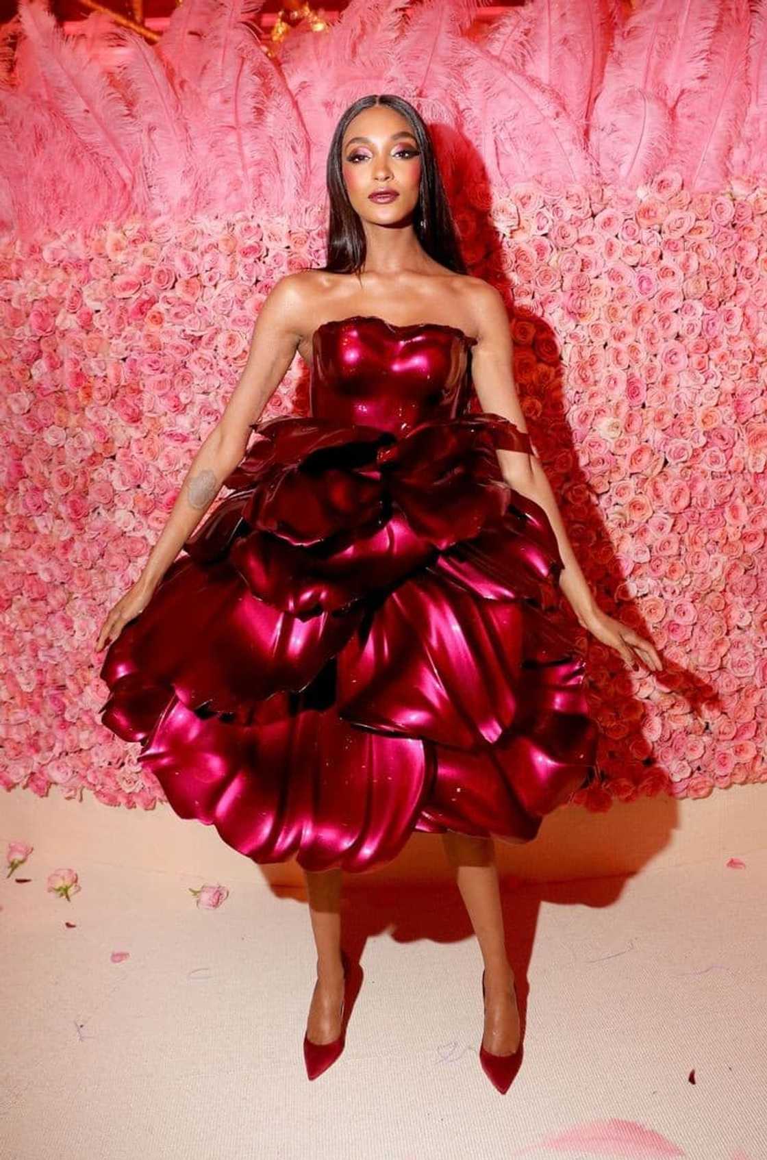 Sexiest woman alive Sexiest woman alive