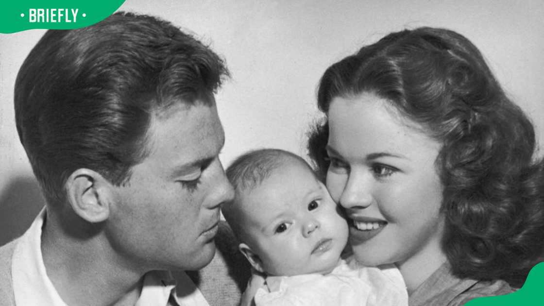 Shirley Temple and John Agar with their daughter, Linda Susan. Shirley Temple and John Agar with their daughter, Linda Susan.