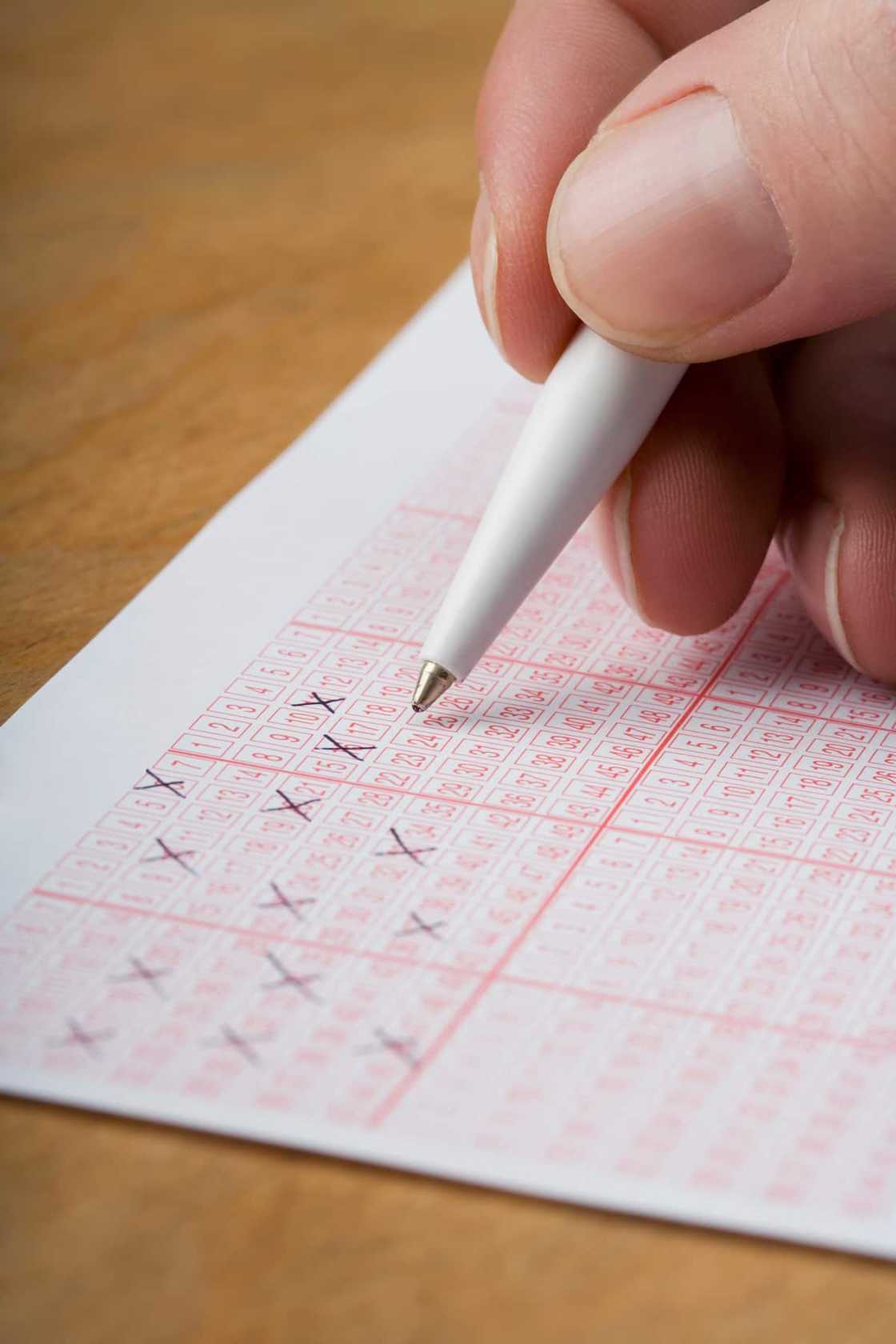 Unemployed Mom Bags R158 Million Lotto Powerball After Buying R15 Ticket Unemployed Mom Bags R158 Million Lotto Powerball After Buying R15 Ticket