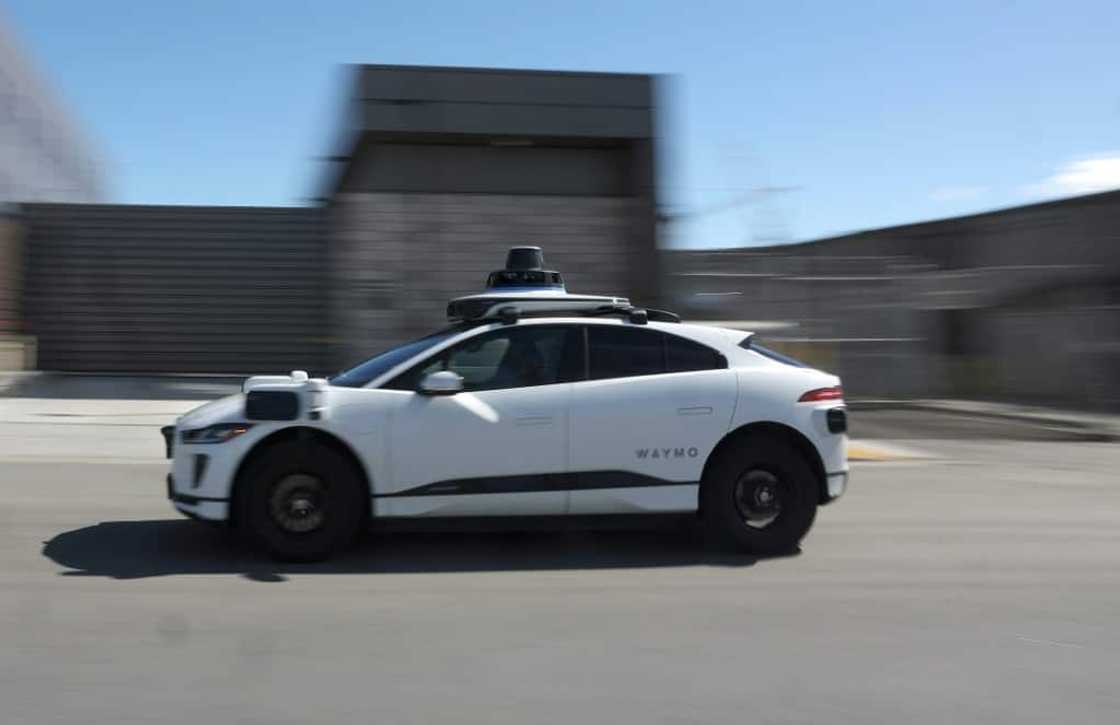 Driverless taxis from Waymo, Alphabet's self-driving car division, can now operate at speeds as fast as 65 miles per hour (105 kilometers per hour) in San Francisco and the tech titan's home city in Silicon Valley Driverless taxis from Waymo, Alphabet's self-driving car division, can now operate at speeds as fast as 65 miles per hour (105 kilometers per hour) in San Francisco and the tech titan's home city in Silicon Valley