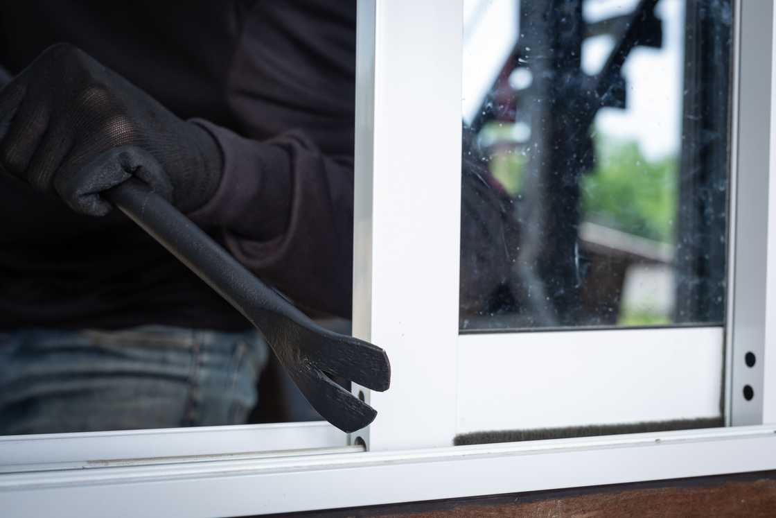 Man suspected of successfully breaking into house Man suspected of successfully breaking into house