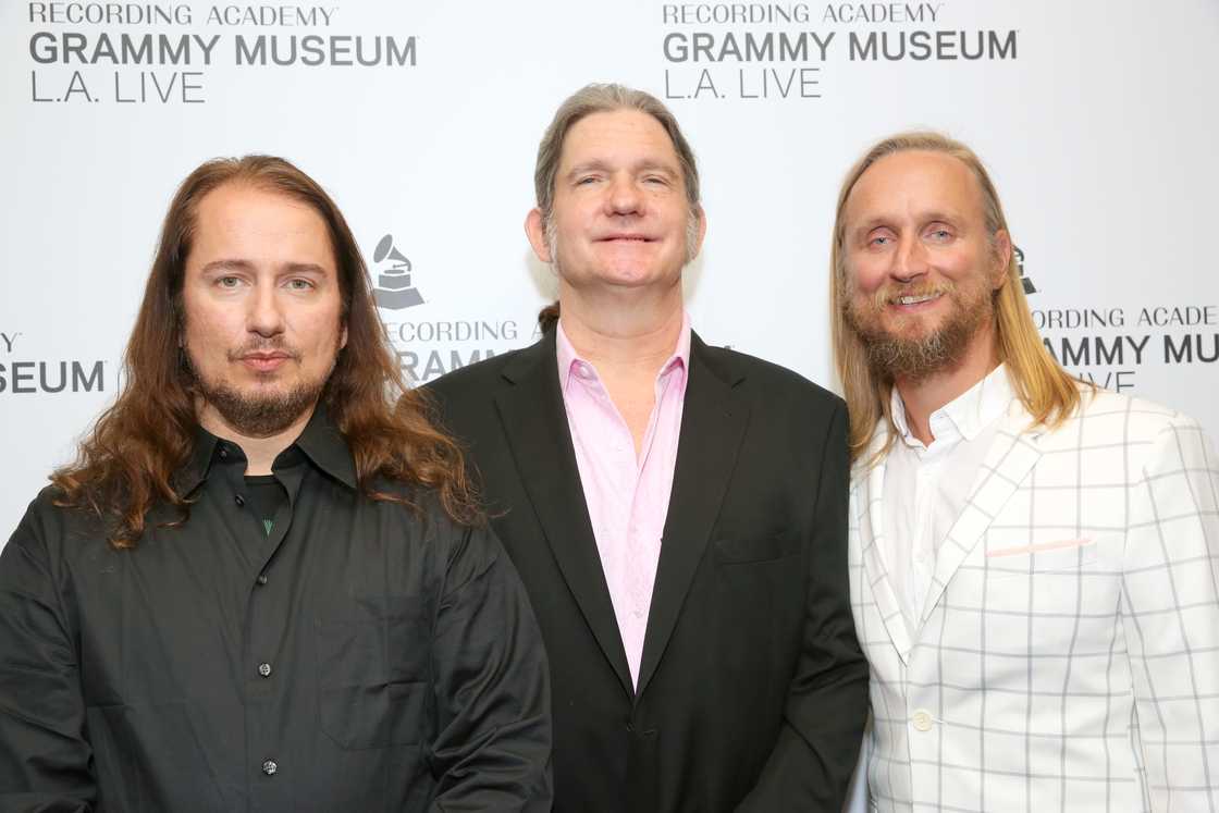The Orbison siblings at the Grammy Museum The Orbison siblings at the Grammy Museum