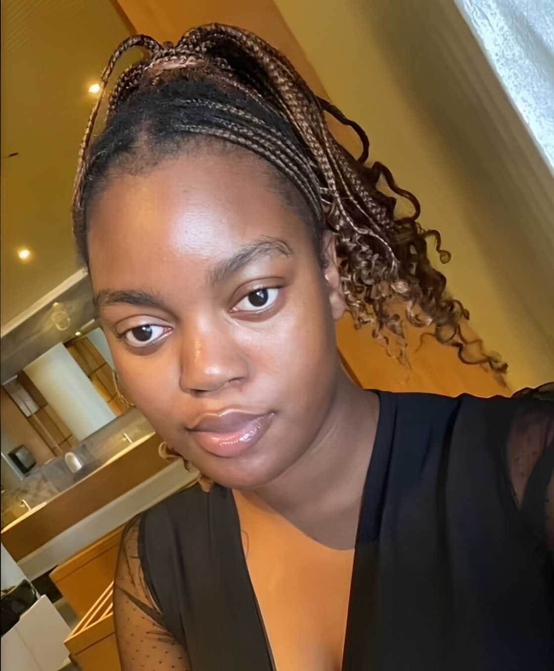 A woman showcased her life in a squatter camp, which touched many people online. A woman showcased her life in a squatter camp, which touched many people online.